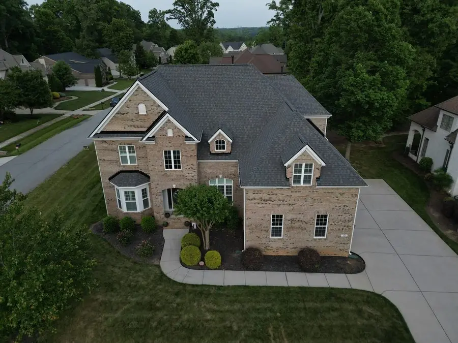 Asphalt shingle roof by Cadmus Construction in Raleigh, NC